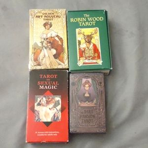 Tarot bundle + Mistery gift